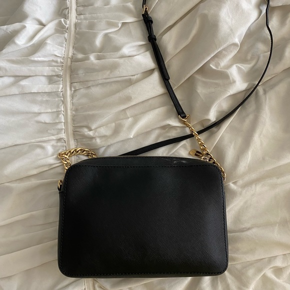 Micheal Kors Jet Set Large Crossbody